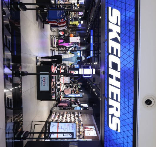 Skechers