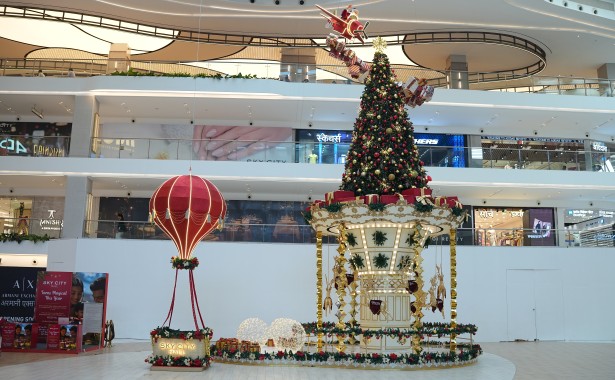 Christmas at Sky City Mall